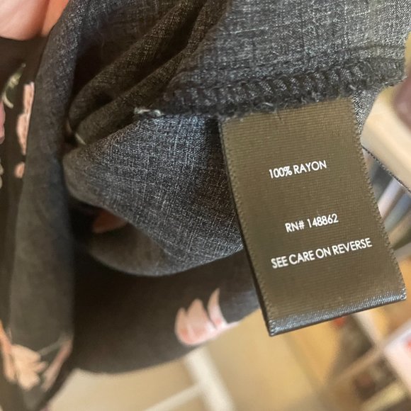 COPY - VGUC Size 1 Torrid Harper Challis Button-Up Rayon Blouse with ¾ Sleeves … - Picture 9 of 14